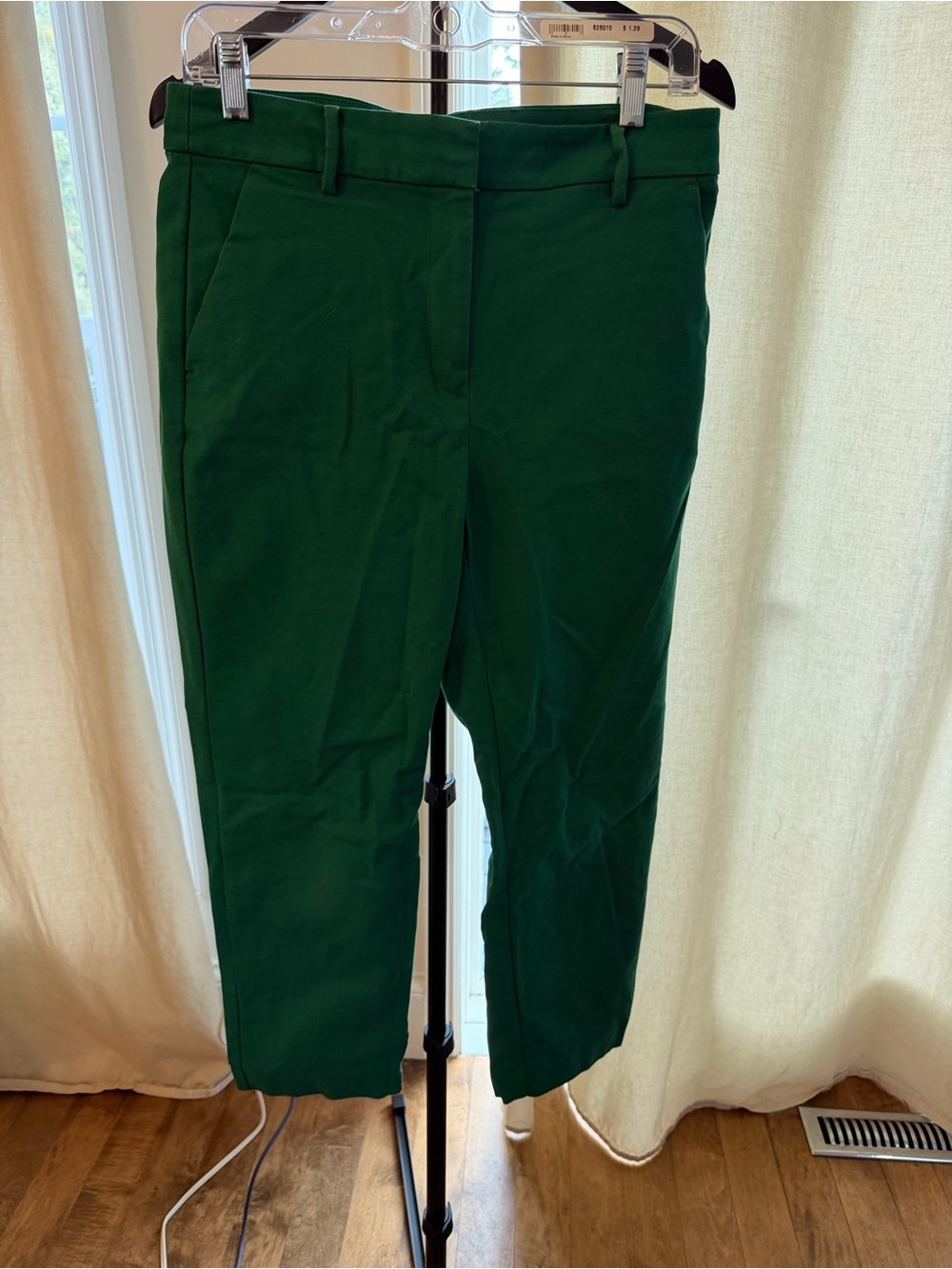 LOFT Green Cropped Straight Pants